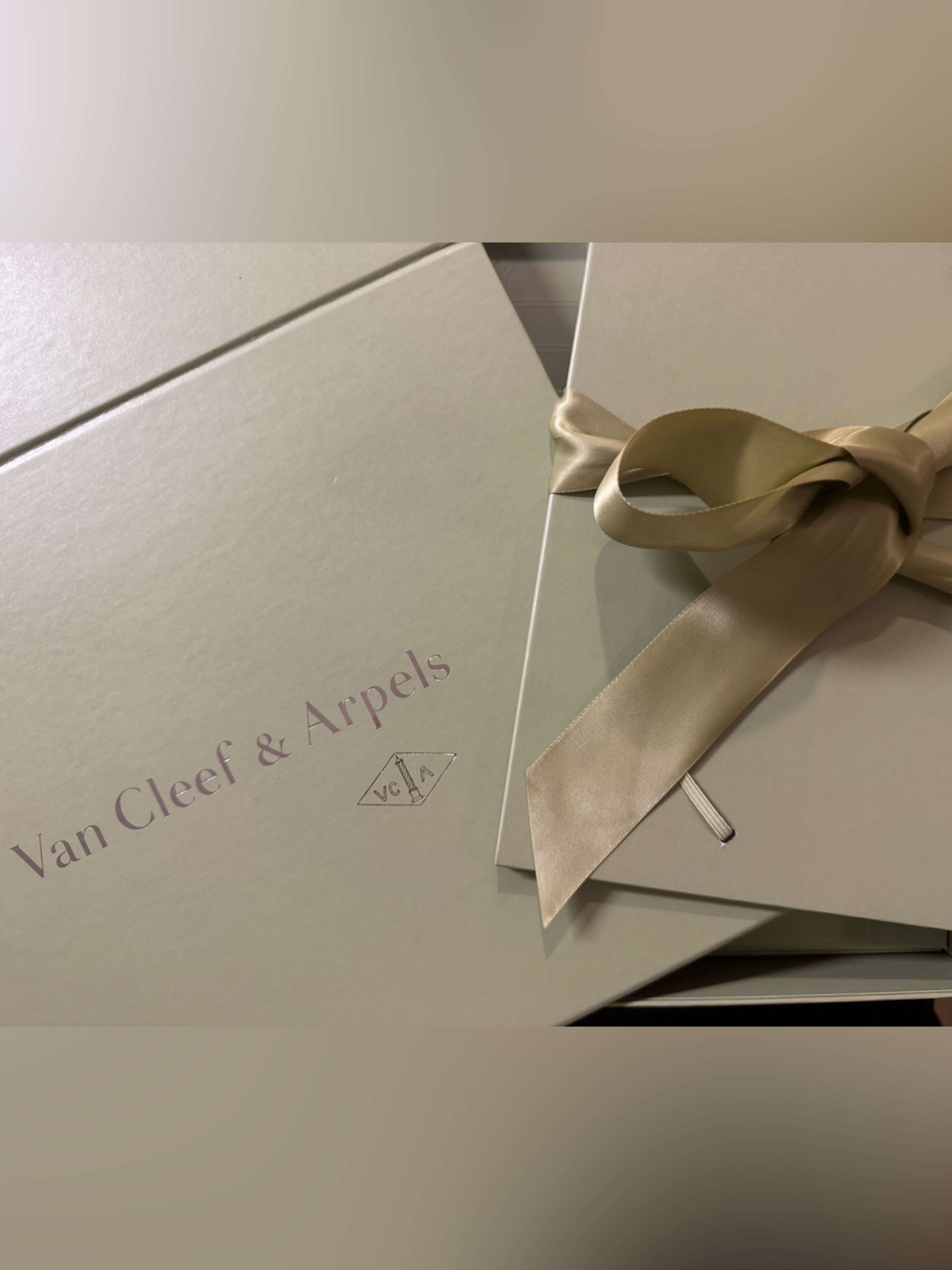 Van Cleef Arpels Authentic Large Scatola Presentation Gift Or Storage Box